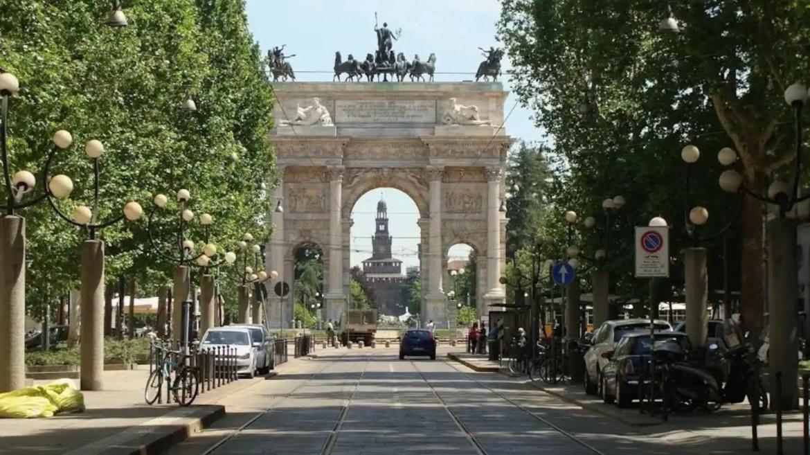 20 Off Milano Garibaldi Eleganza Centrale Buitenkant foto
