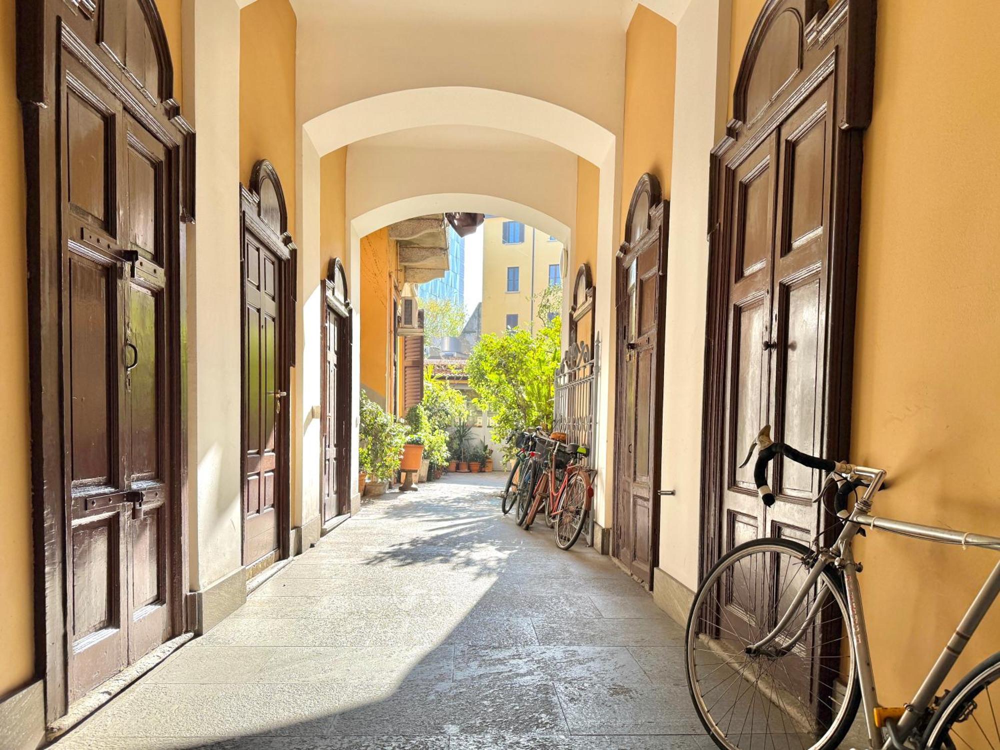 20 Off Milano Garibaldi Eleganza Centrale Buitenkant foto